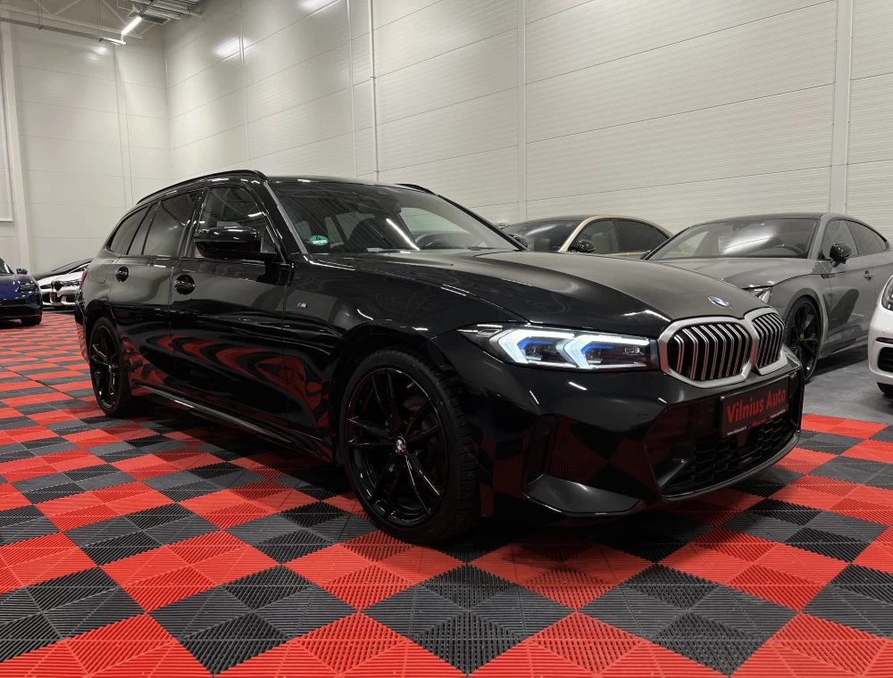 2023 BMW 320