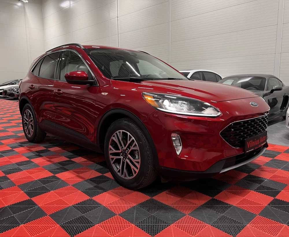 2022 Ford Kuga