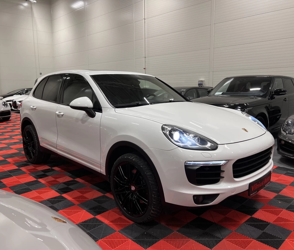 2016 Porsche Cayenne