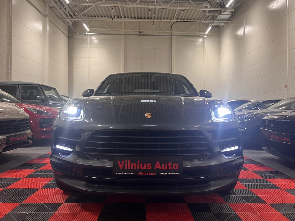 2021 Porsche Macan