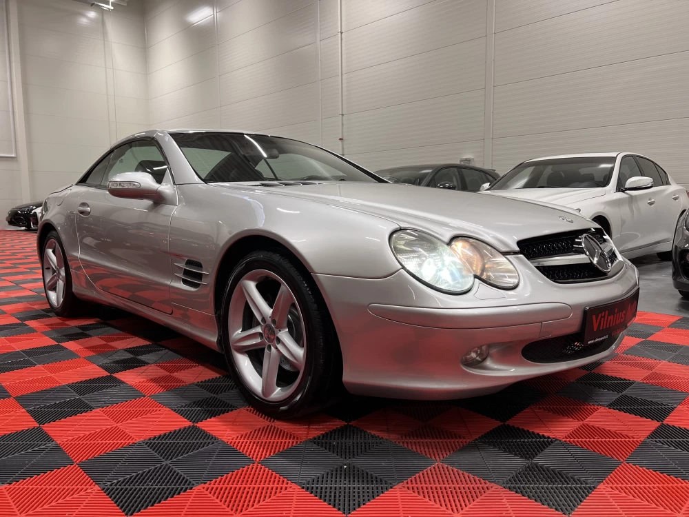 2003 Mercedes-Benz SL500