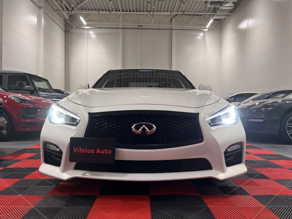 2015 Infiniti Q50