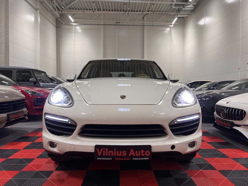 2012 Porsche Cayenne