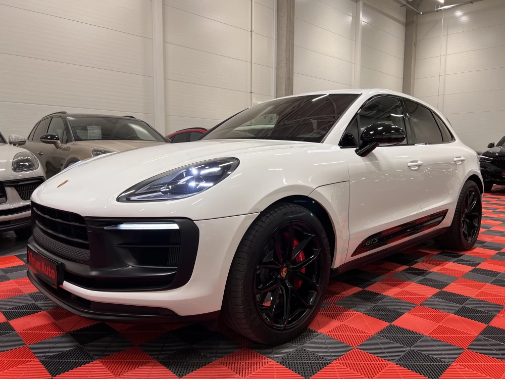 2022 Porsche Macan