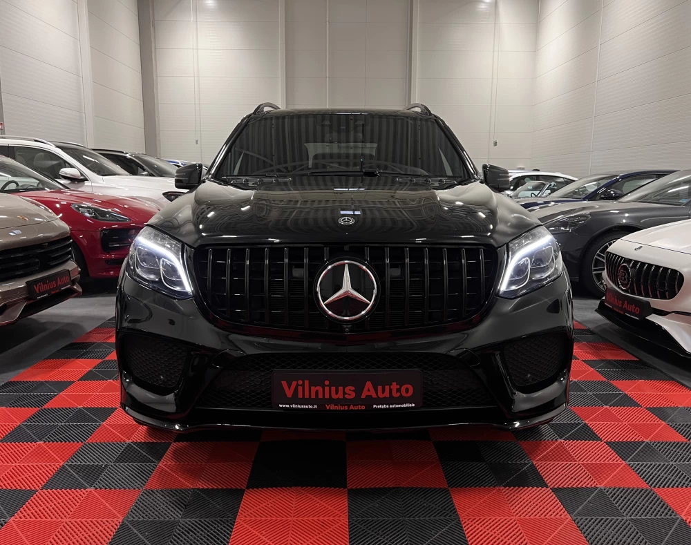 2017 Mercedes-Benz GLS500