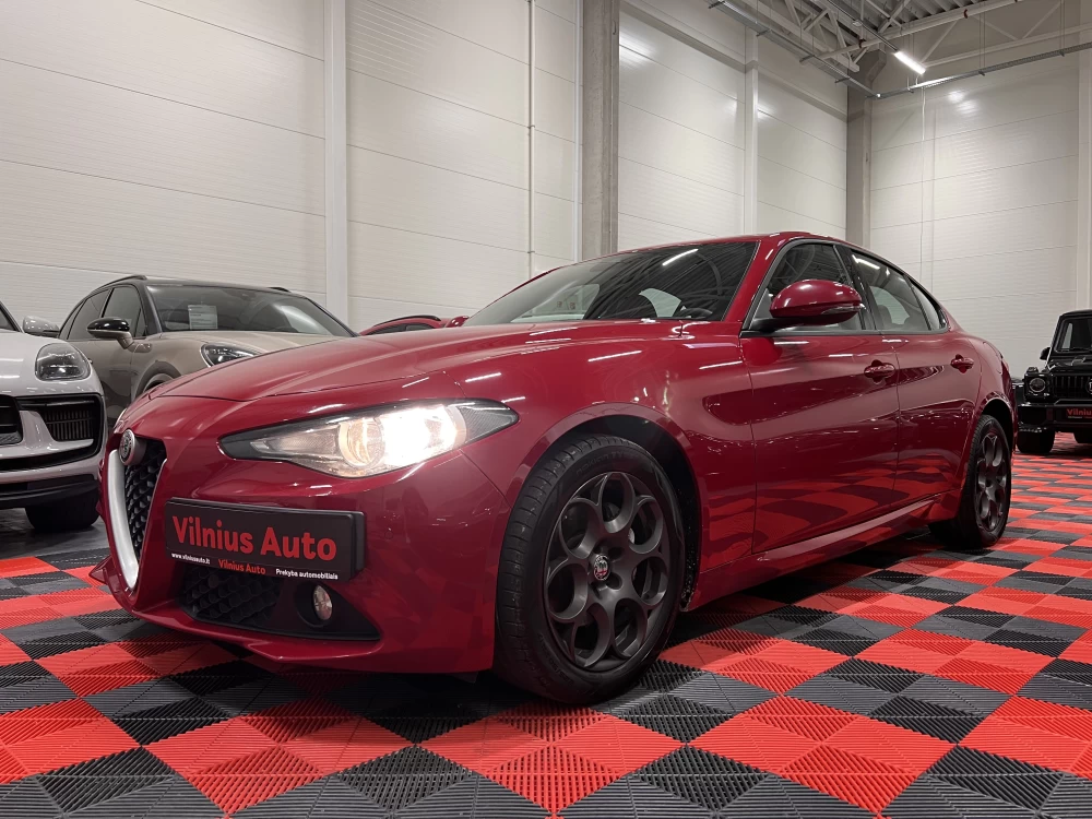 2017 Alfa Romeo Giulia