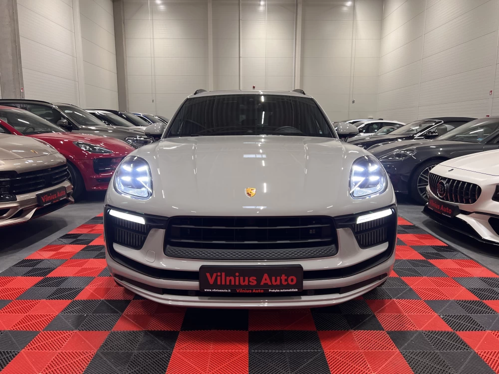 2023 Porsche Macan