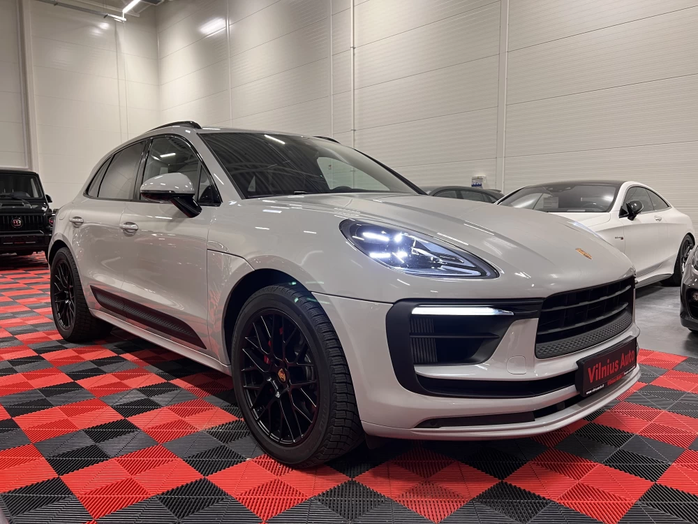 2023 Porsche Macan