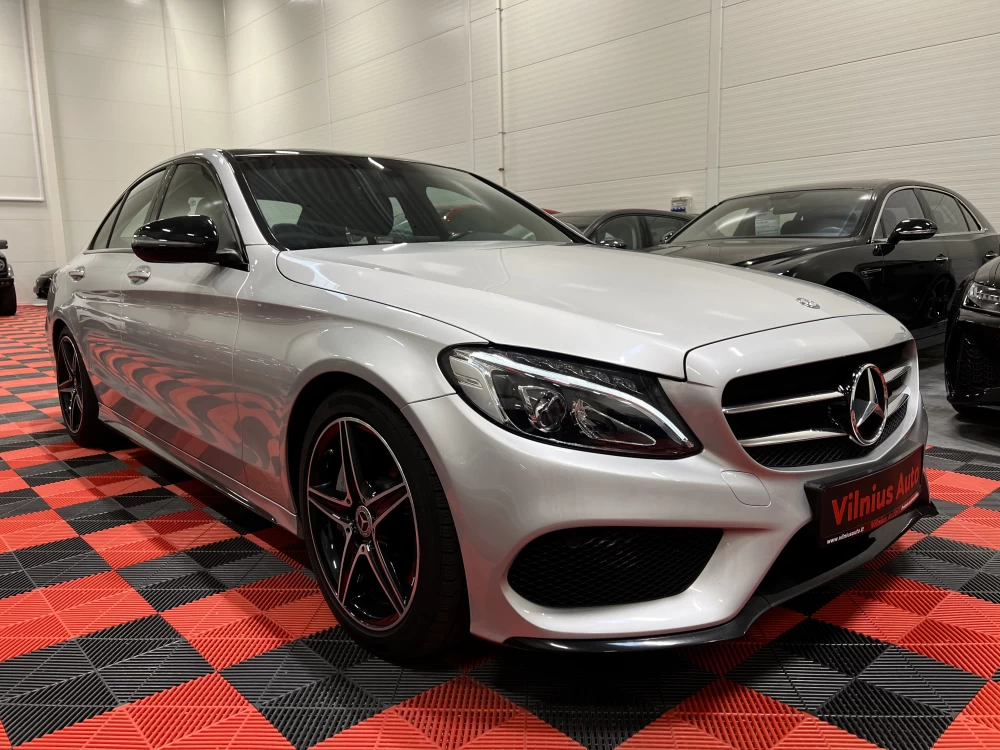 2017 Mercedes-Benz C300