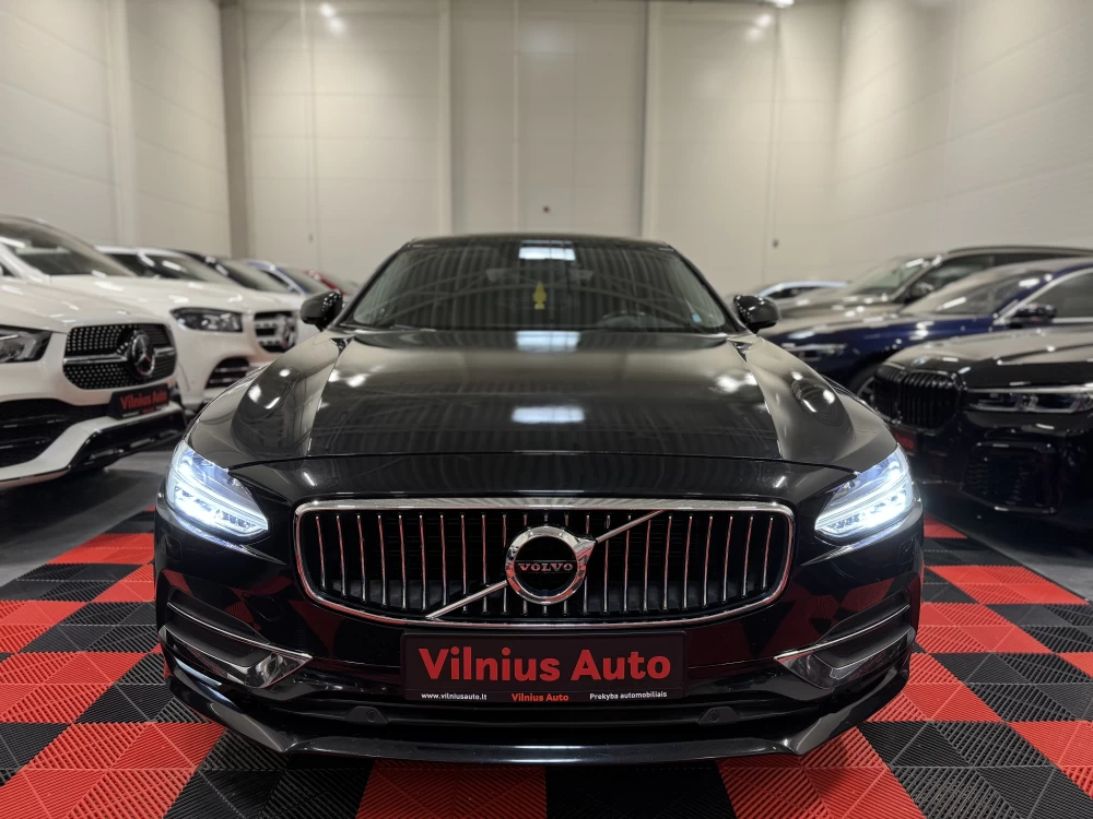 2018 Volvo S90