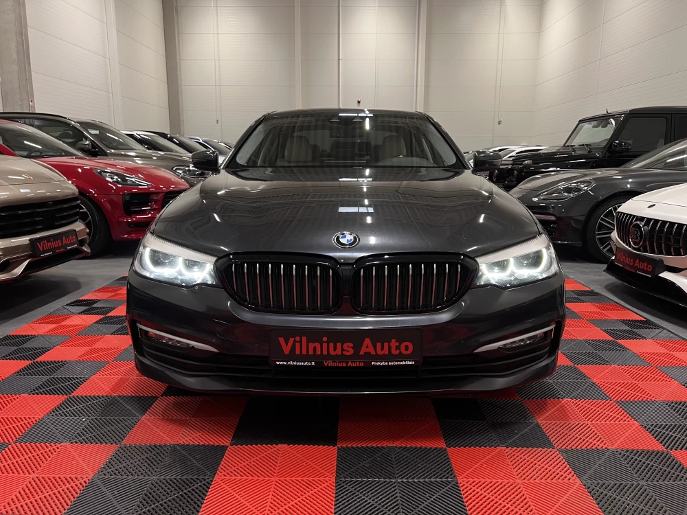 2018 BMW 520