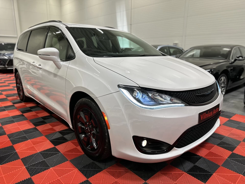 2020 Chrysler Pacifica