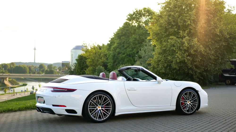 2017 Porsche 911