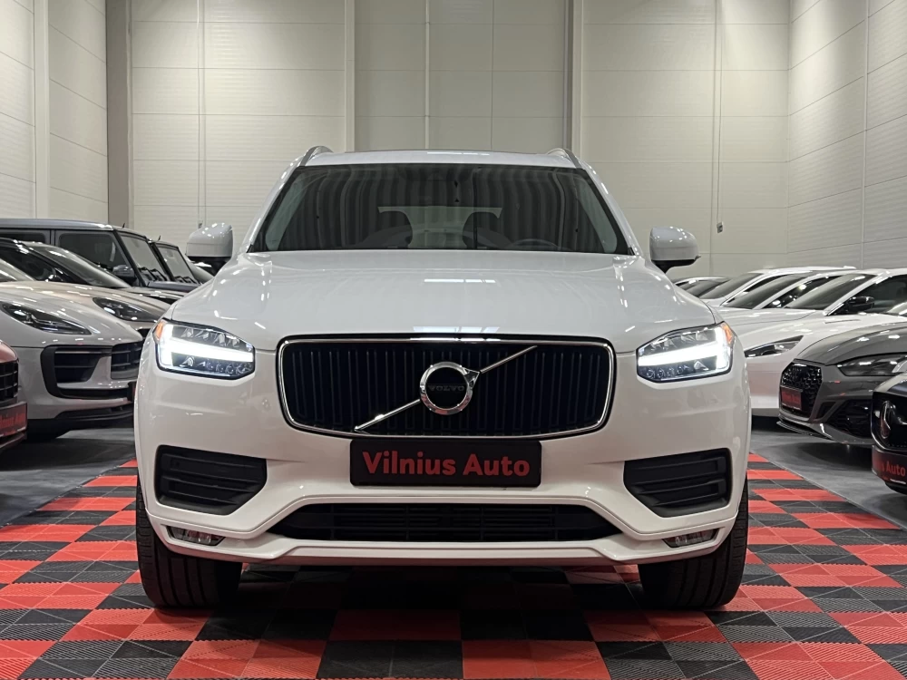 2022 Volvo XC90