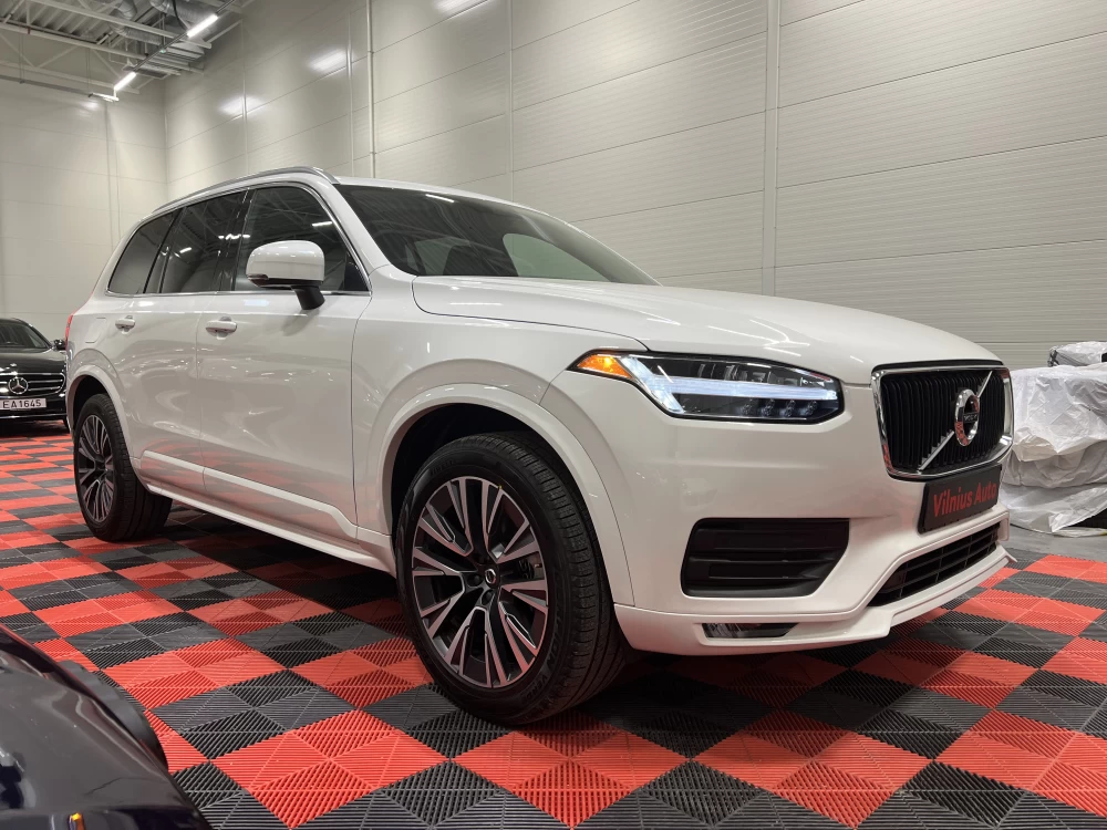 2022 Volvo XC90