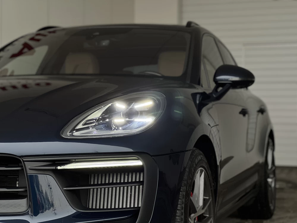 2023 Porsche Macan