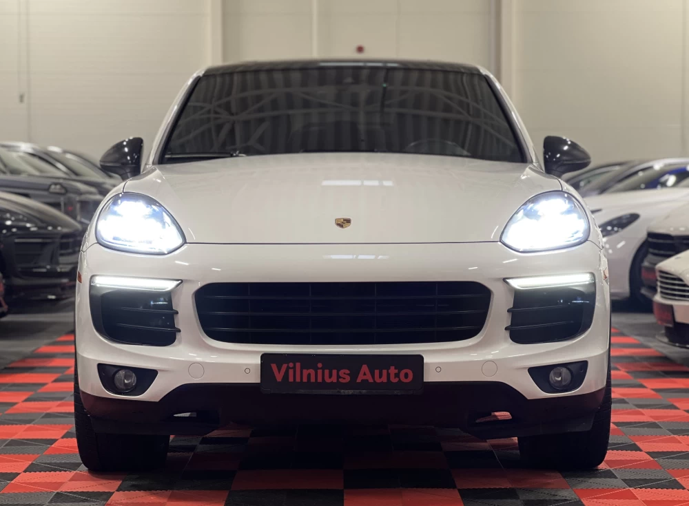 2016 Porsche Cayenne