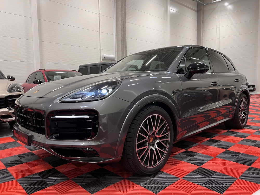 2021 Porsche Cayenne