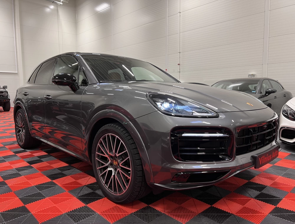 2021 Porsche Cayenne