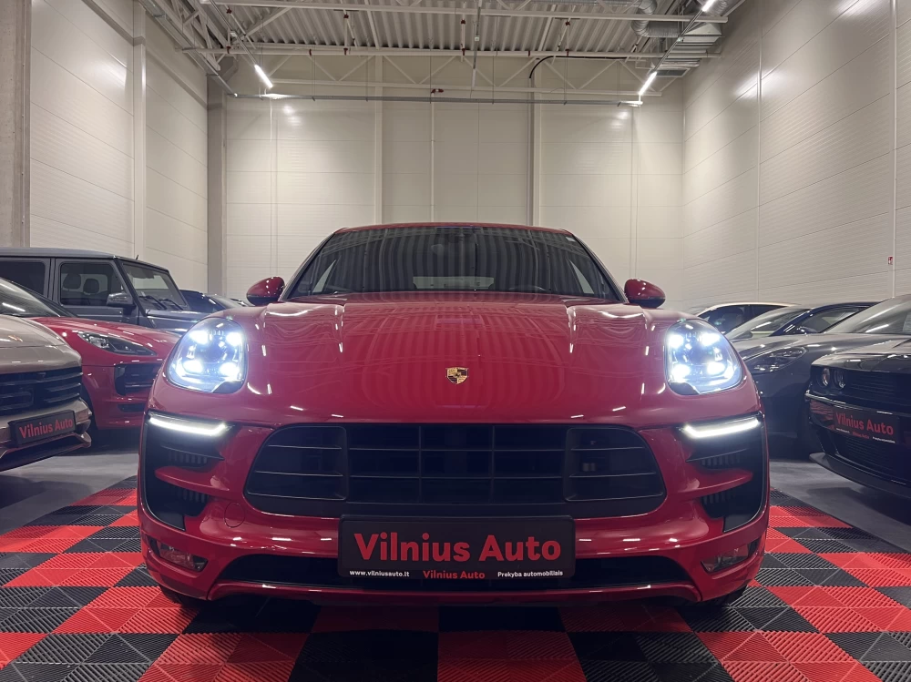 2018 Porsche Macan