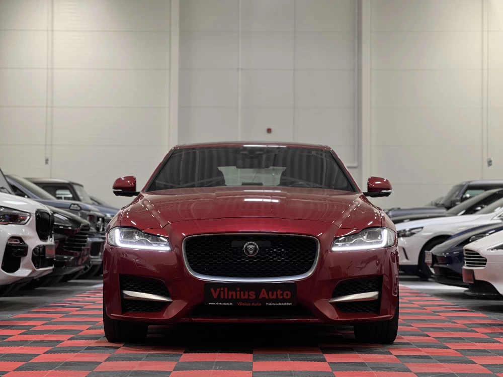 2015 Jaguar XF