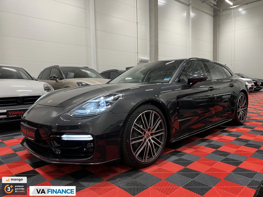 2018 Porsche Panamera
