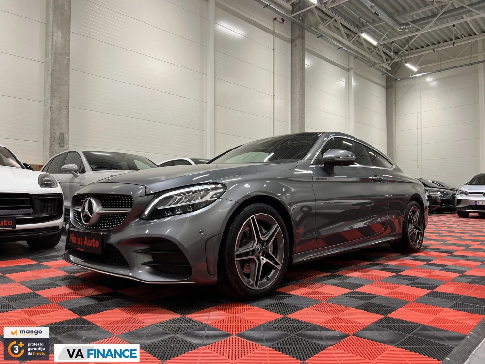 2019 Mercedes-Benz C300