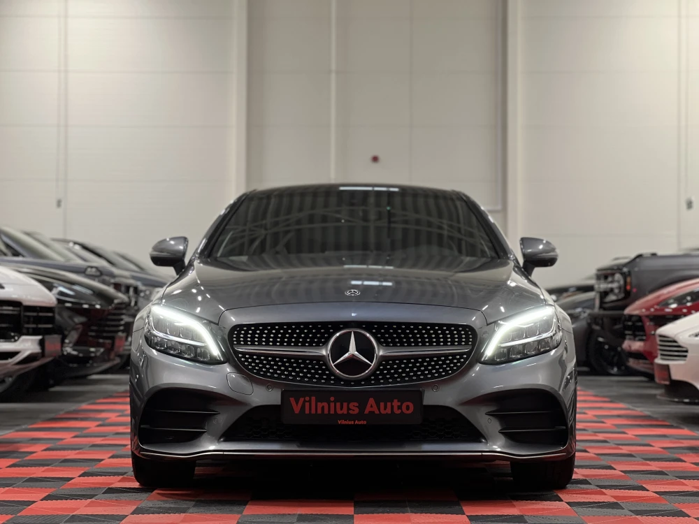 2019 Mercedes-Benz C300