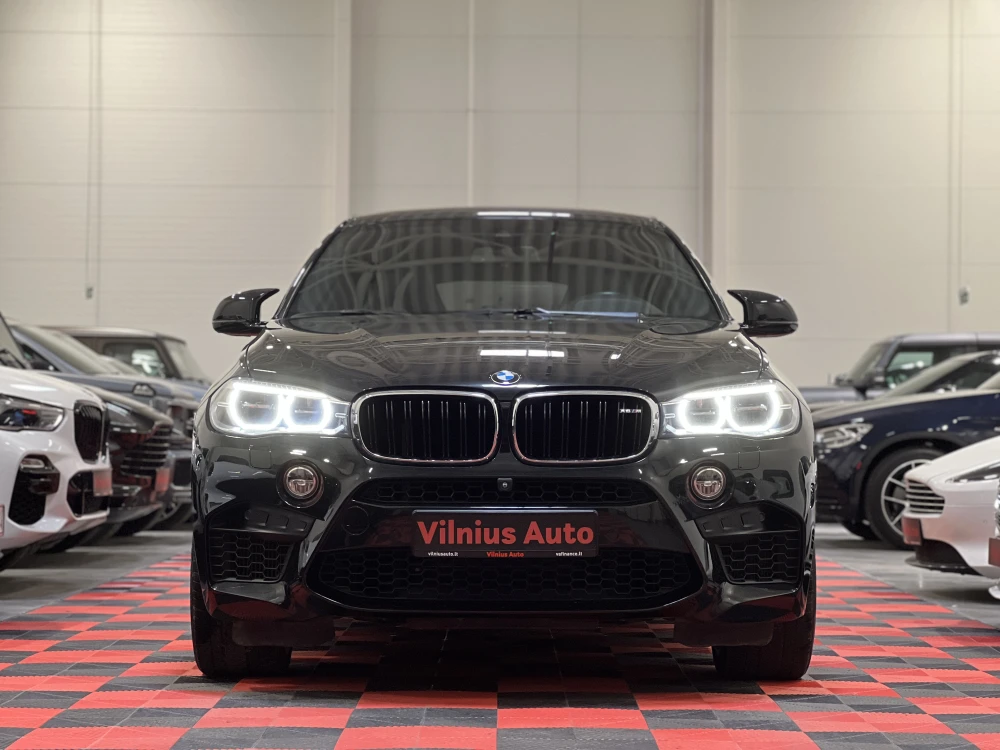 2015 BMW X6 M