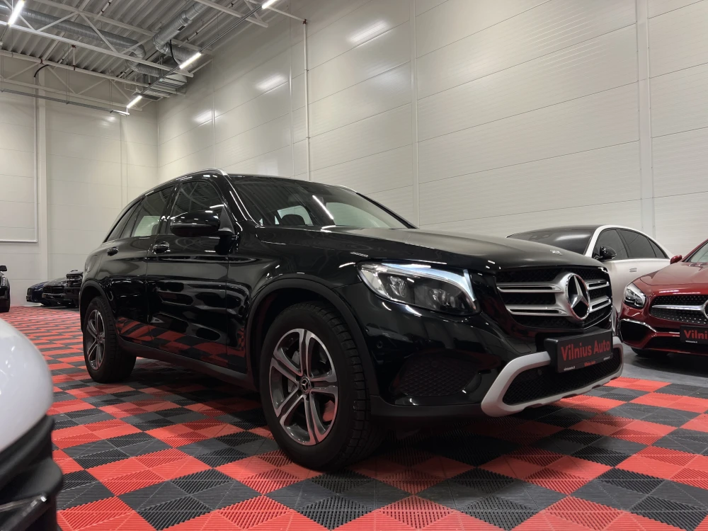 2018 Mercedes-Benz GLC250