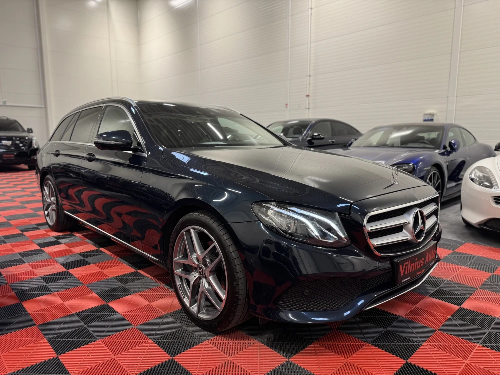 2017 Mercedes-Benz E220