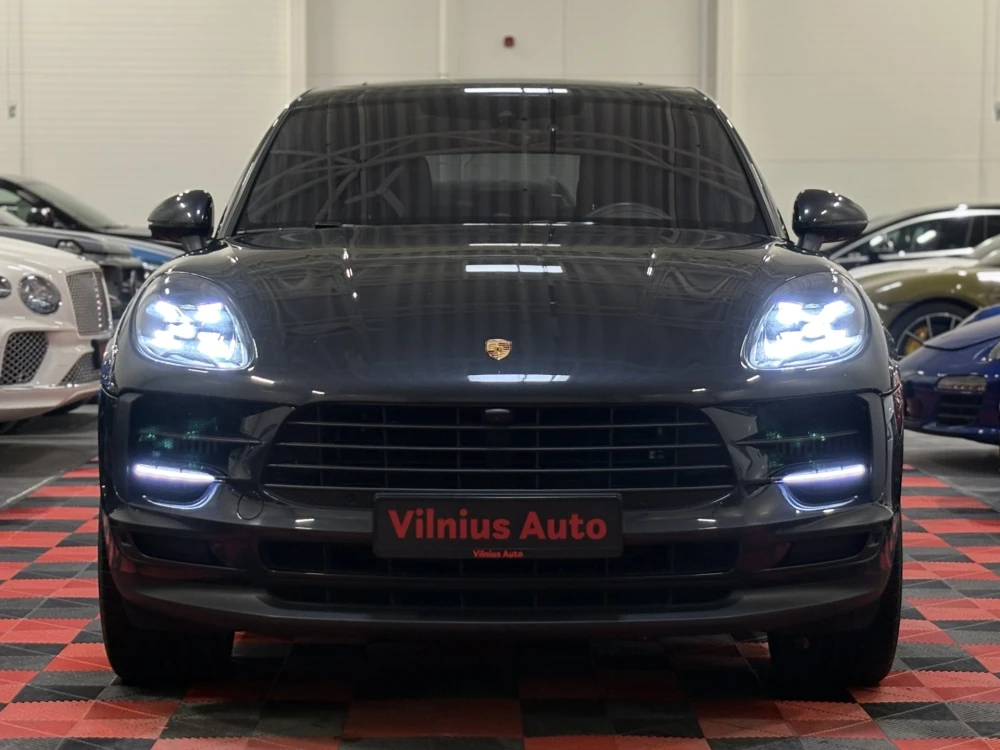 2020 Porsche Macan
